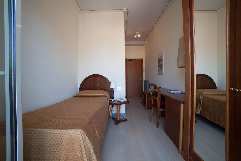 Albergo Miralago Verbania Room photo