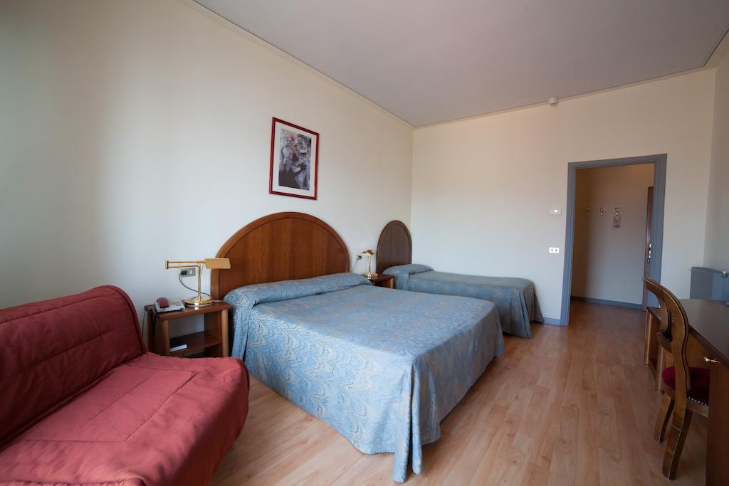 Albergo Miralago Verbania Room photo